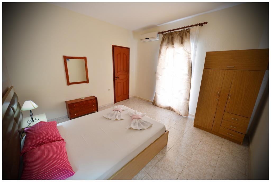 Anna Christina Apartments Metamorfosi  Oda fotoğraf