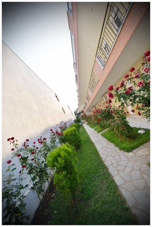 Anna Christina Apartments Metamorfosi  Dış mekan fotoğraf