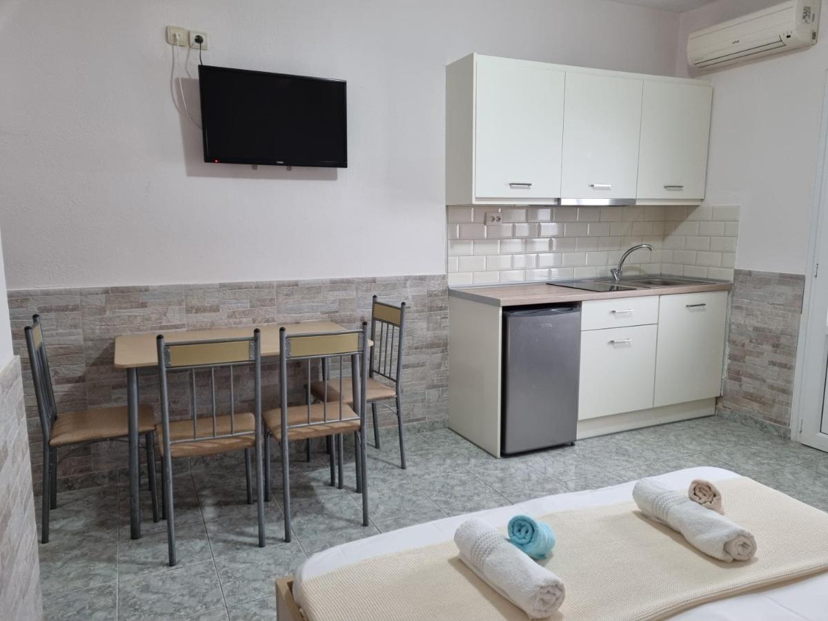 Anna Christina Apartments Metamorfosi  Dış mekan fotoğraf